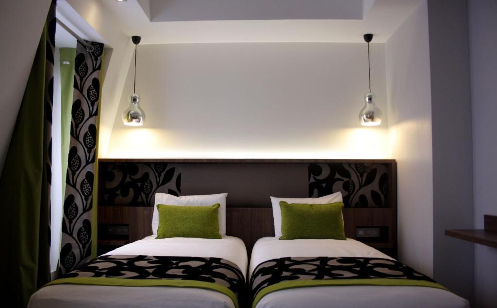 Hotel Alhambra París Habitación foto